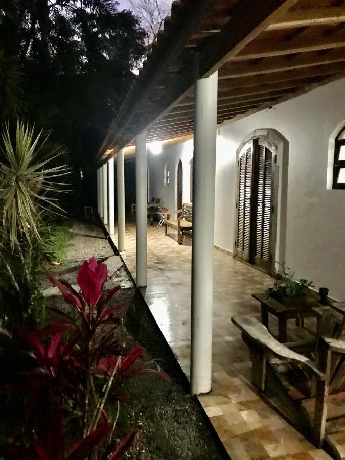 Suites Proximo Ao Rio Jaguareguava Em Bertioga Extérieur photo