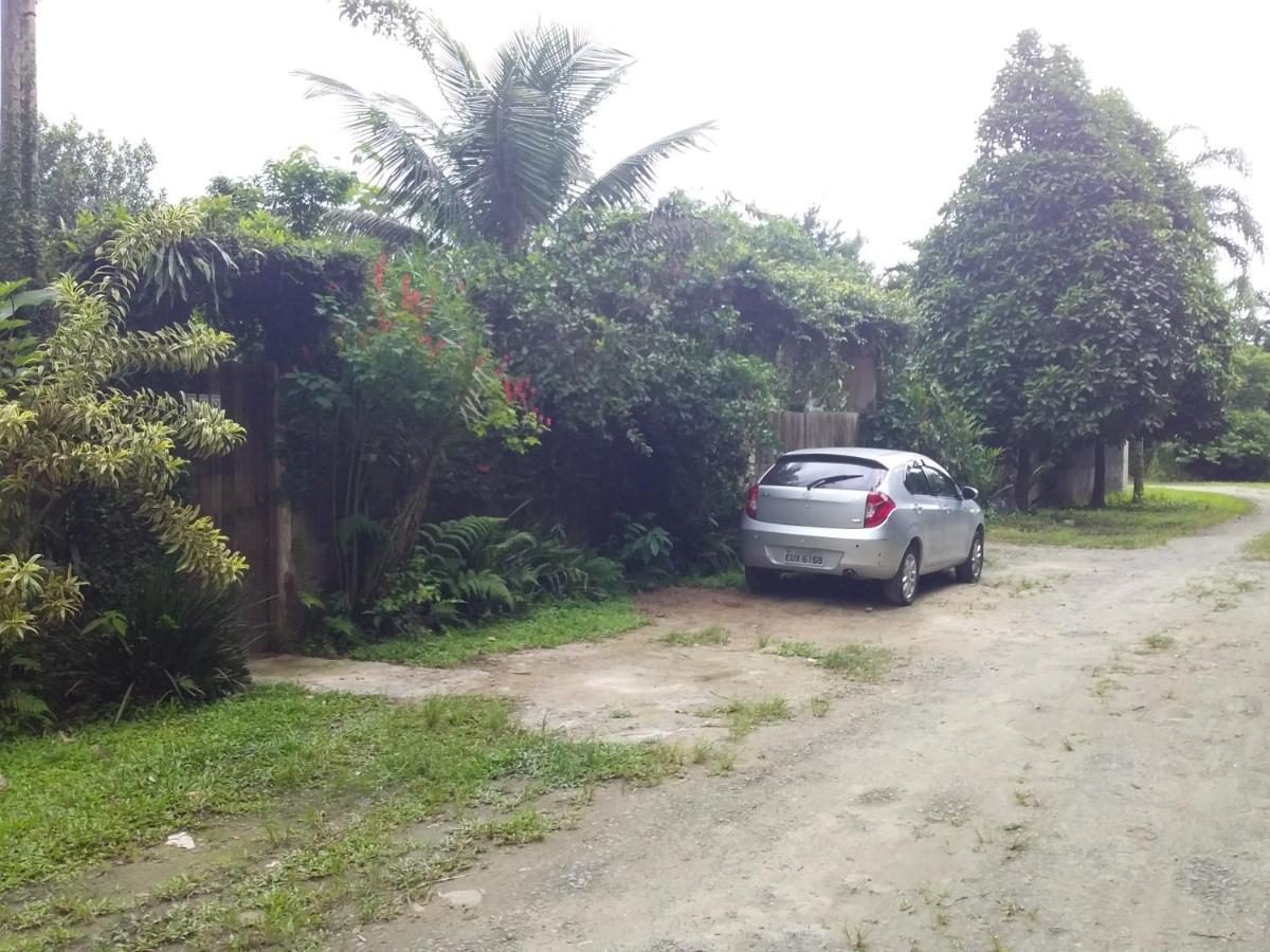 Suites Proximo Ao Rio Jaguareguava Em Bertioga Extérieur photo